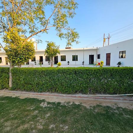 Govind Resort Mathura Exterior photo